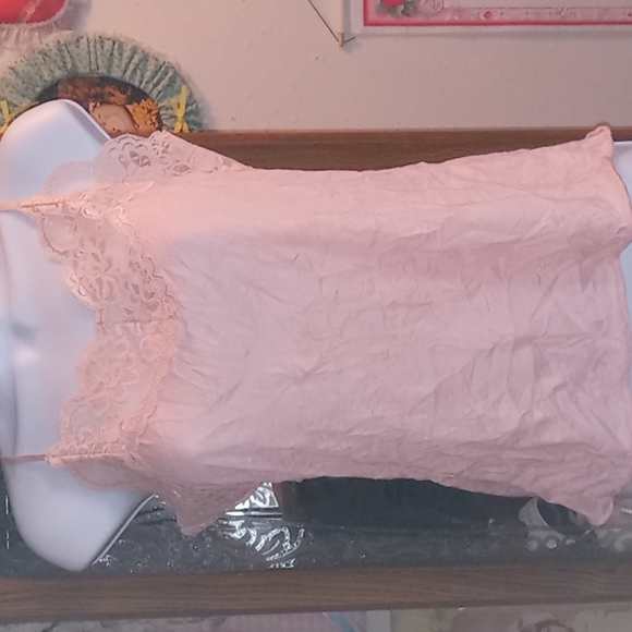 Bundle of Five, Assorted Colors, Sexy, Lacey, Camis(Sz M)❤️💚💙🤎🤍🌼 - Picture 8 of 16